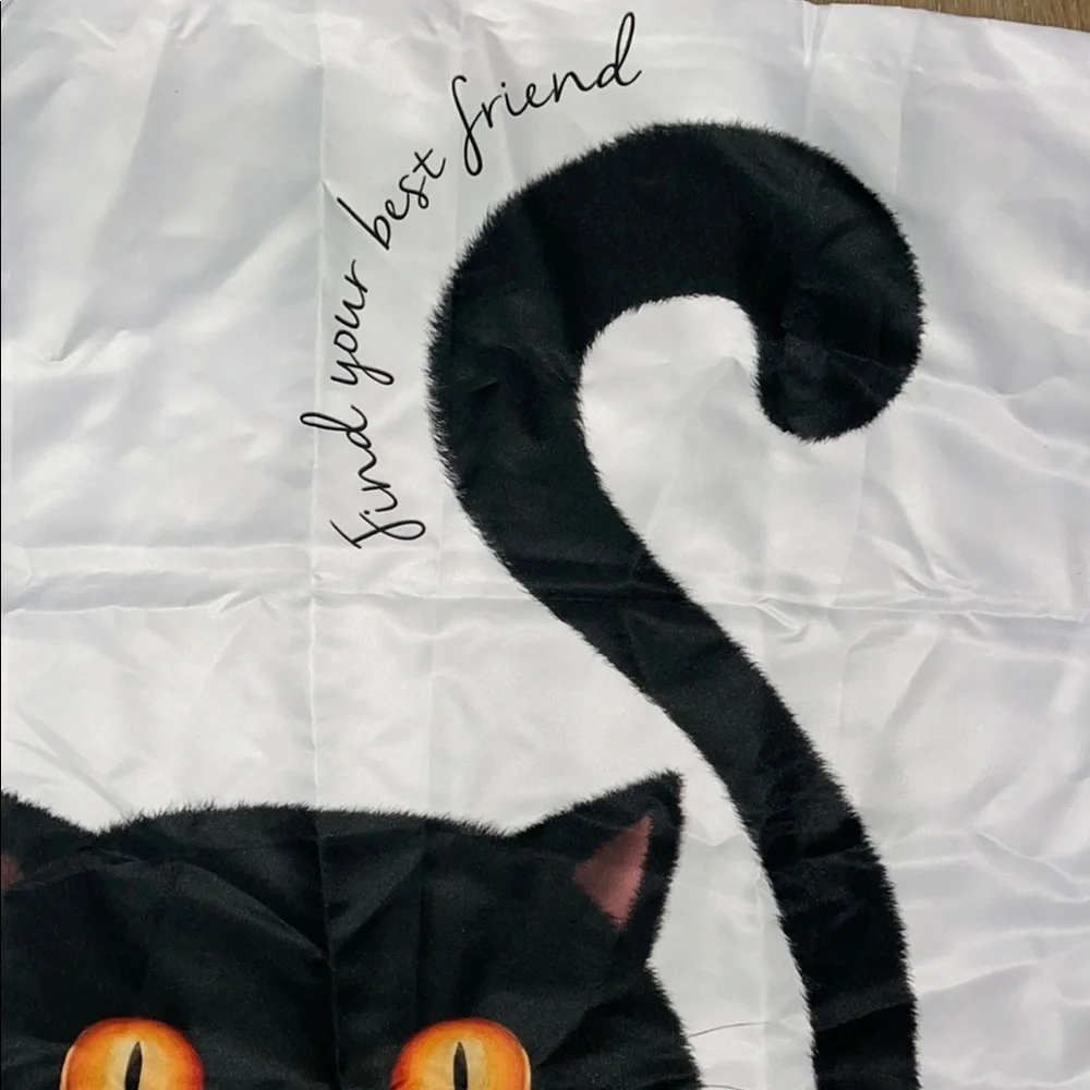 Black Cat Design Pillowcase - Picture 2 of 6